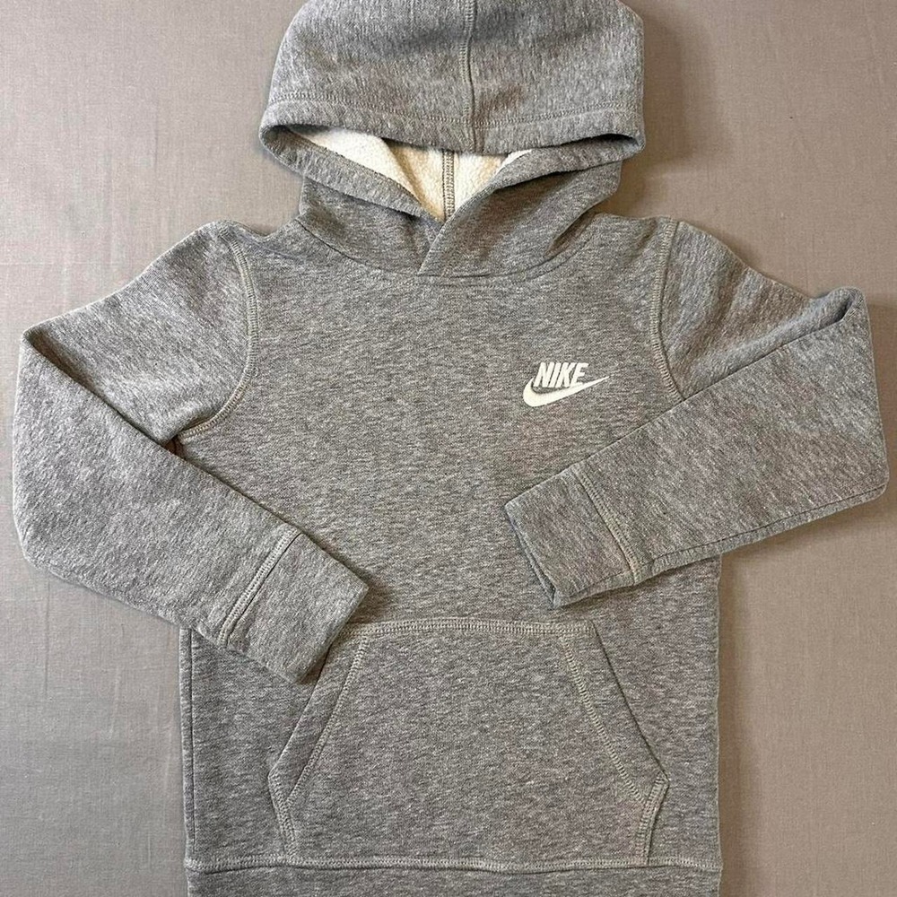 Nike Boys grey hoodie white swoosh front chest size S